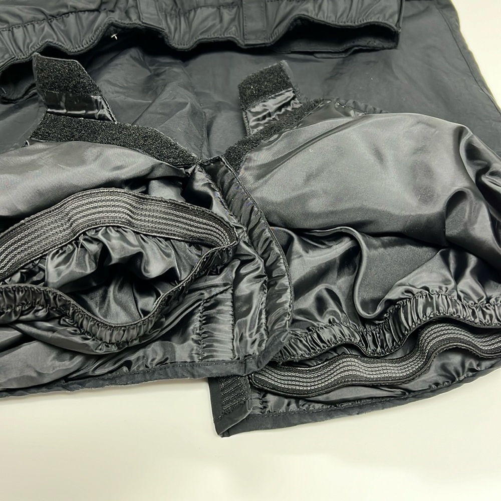 GAP Kids Black Cargo Pants - Picture 11 of 16